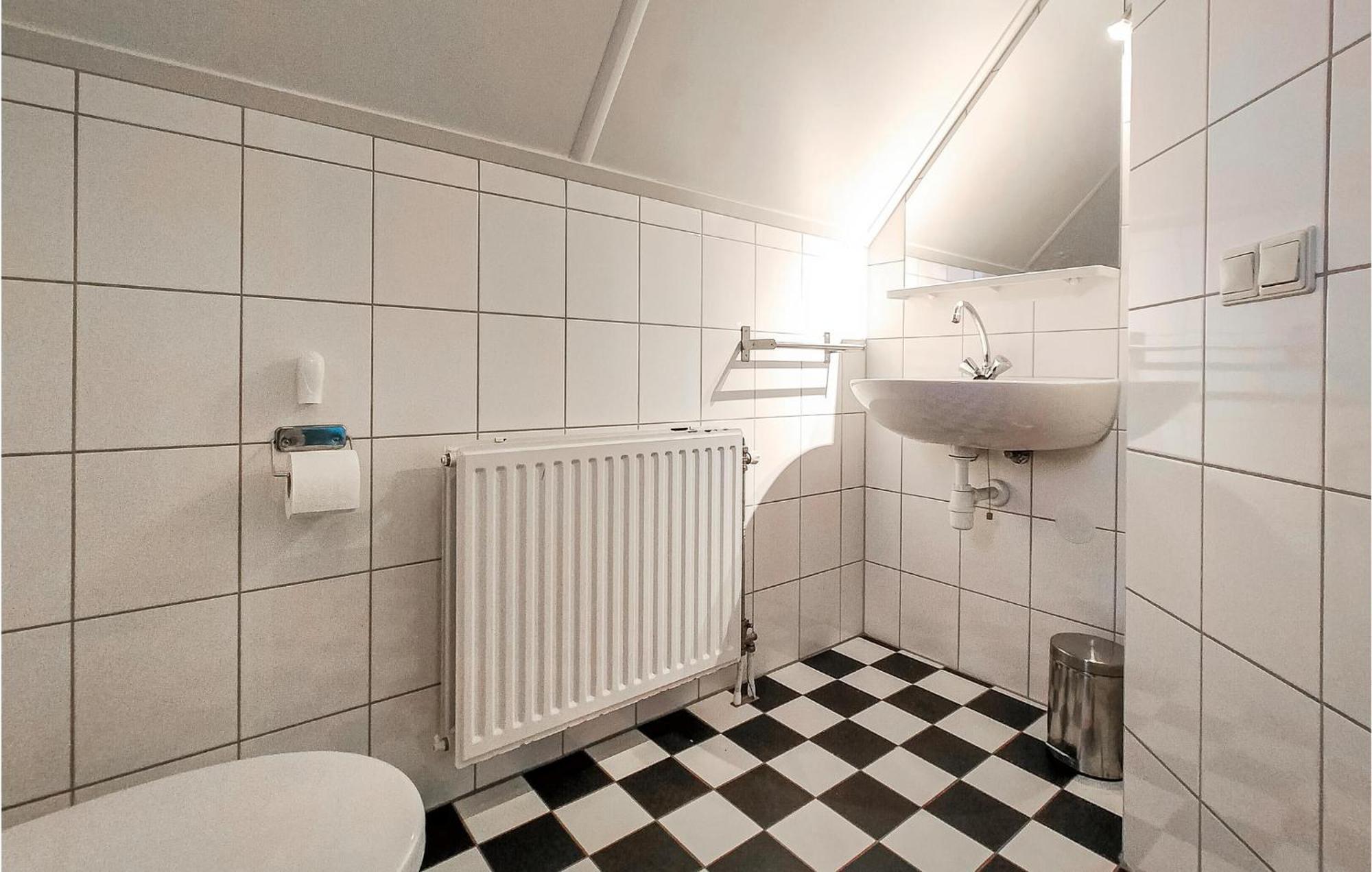 Awesome home in Delden with Sauna, WiFi&2 Bedrooms Buitenkant foto